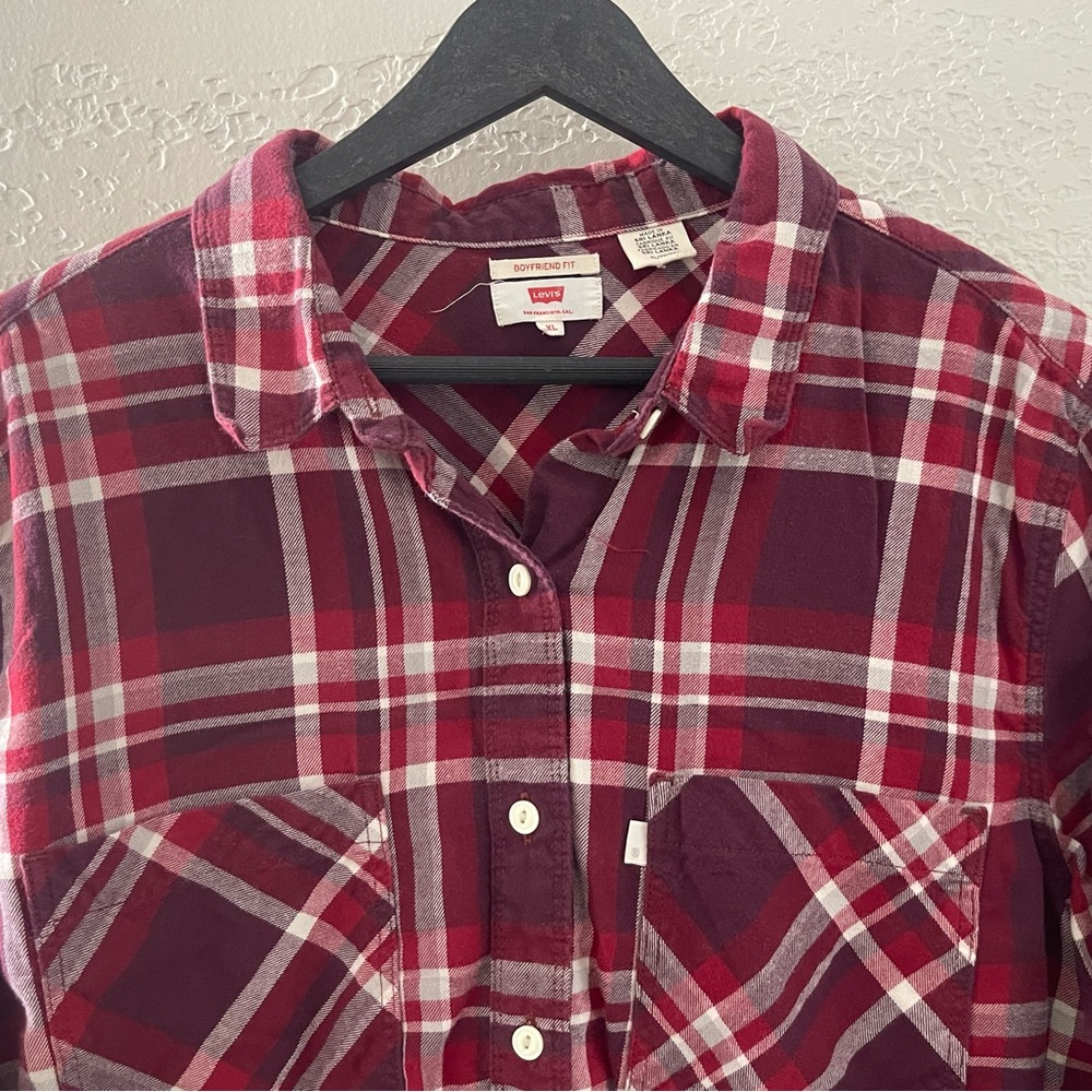 Vintage Women's Levi's Burgundy Plaid Button‎ Down Shirt Size XLARGE - Picture 4 of 7